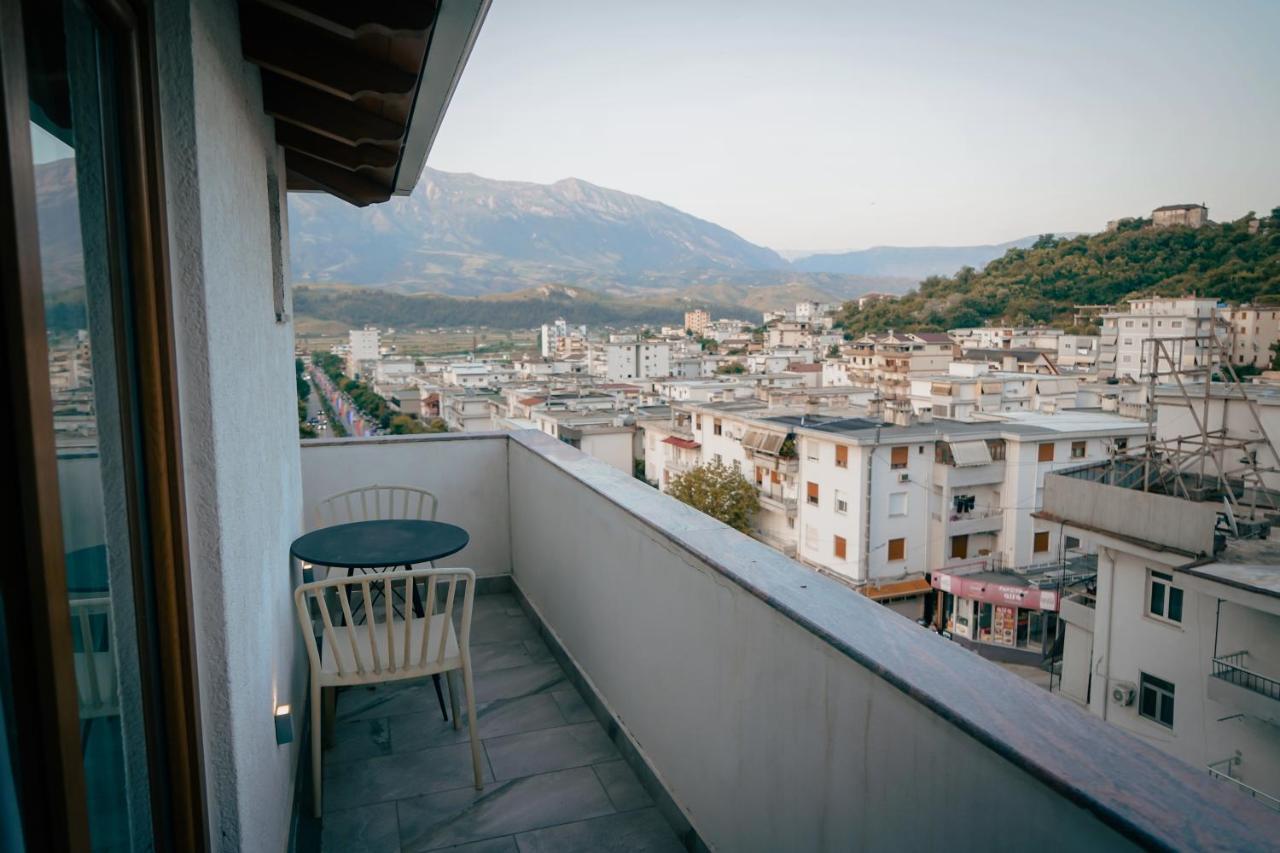 Center Hotel Gjirokastër Extérieur photo